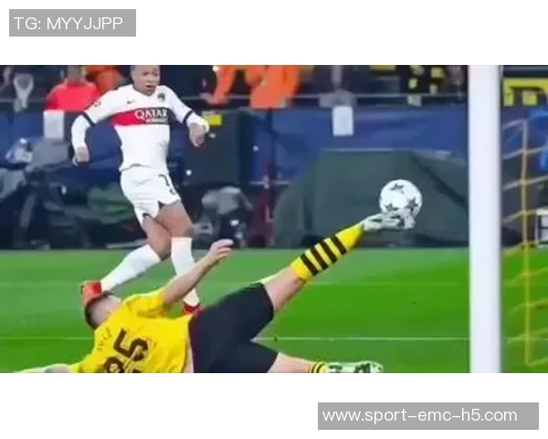 林加德绝杀时刻错失良机仰天长叹抱头难以置信的瞬间